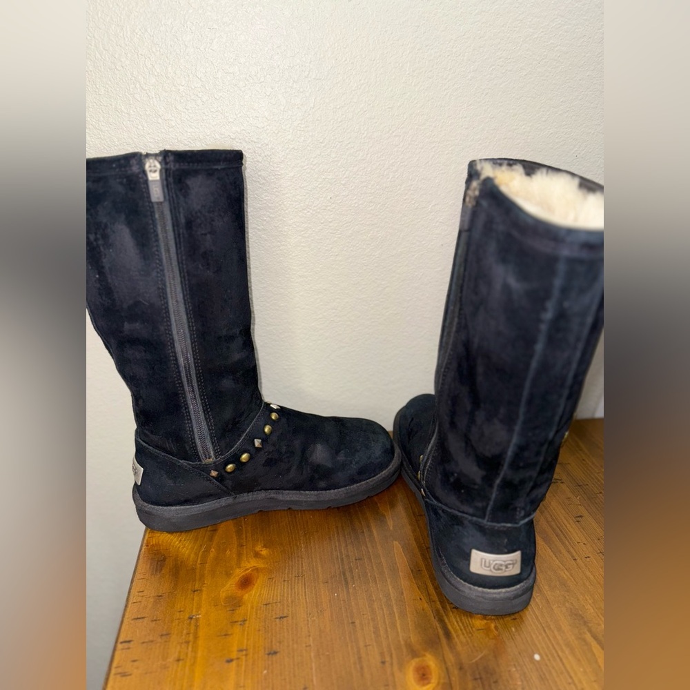 UGG Avondale Studded Black Suede Boots- Size 9 - Picture 6 of 10